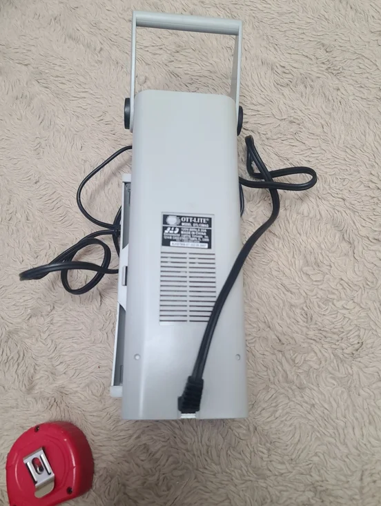 Ott-Lite Portable Task Lamp 2x Zoom, Otl13mag - Picture 9 of 9